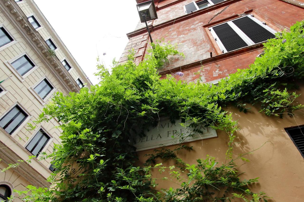 Frezza Apartment โรม ภายนอก รูปภาพ