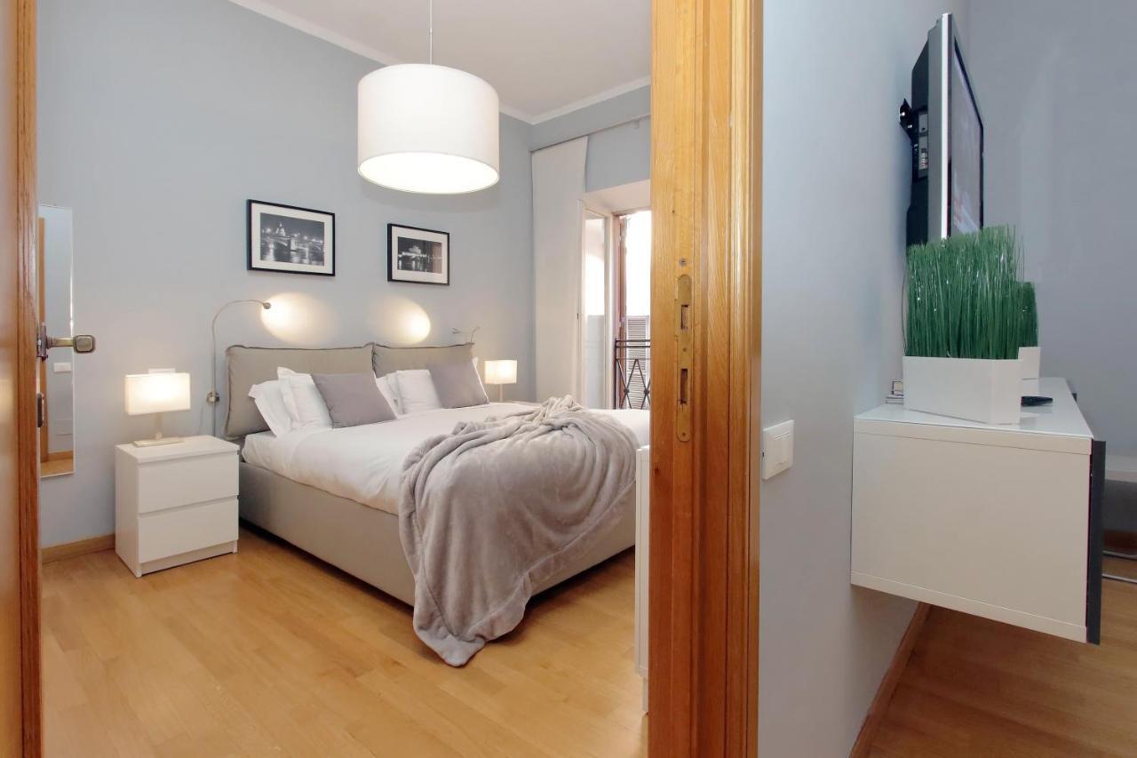 Frezza Apartment โรม ภายนอก รูปภาพ
