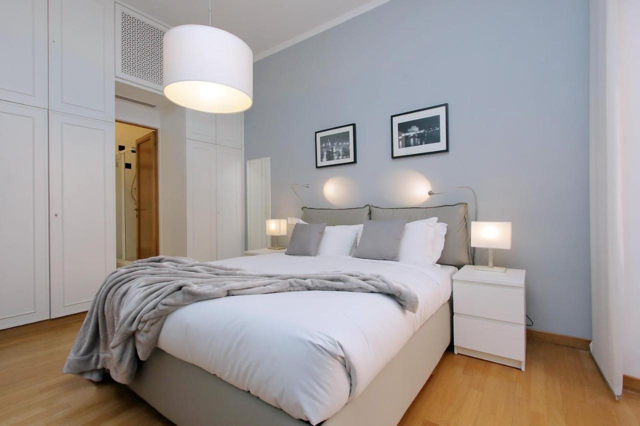 Frezza Apartment โรม ภายนอก รูปภาพ
